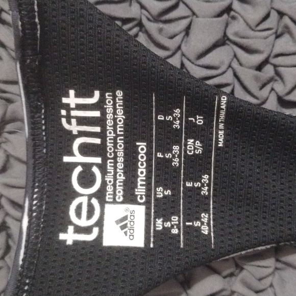 Adidas Techfit Set - Picture 4 of 4